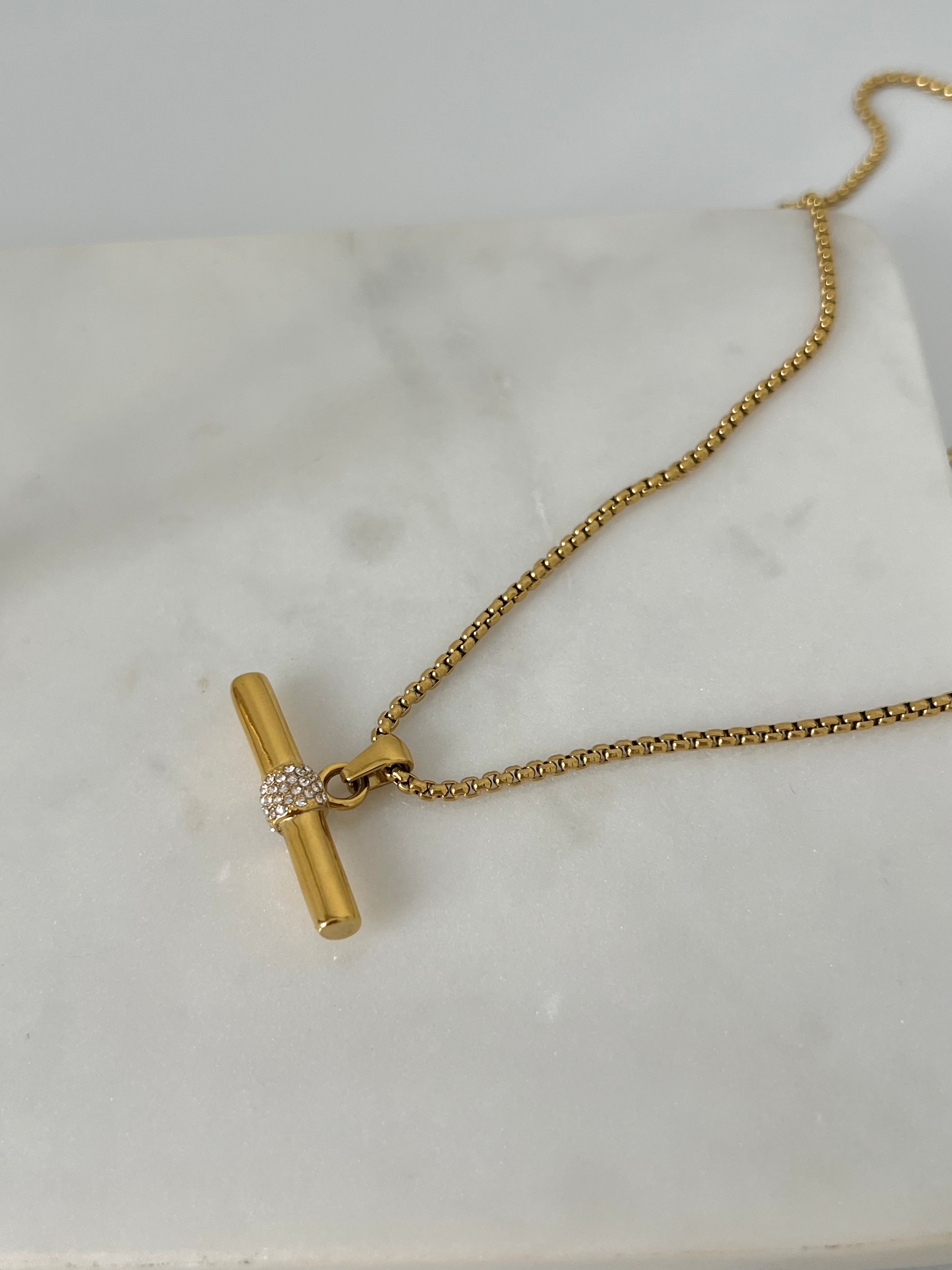 Linked T-Bar Necklace