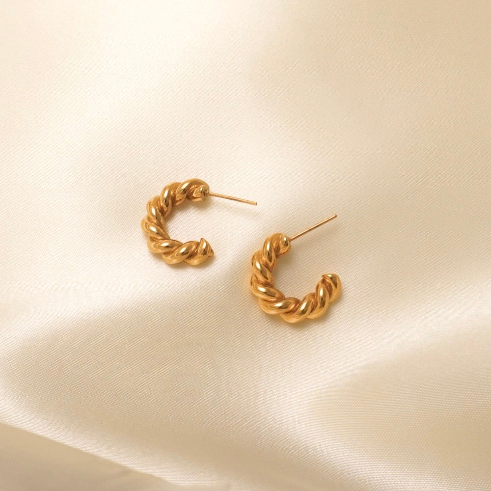 Twist Hoops | 18k Gold Plated